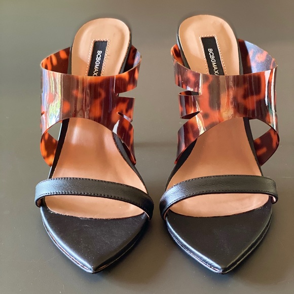 Brand New BCBGMAXAZRIA Pointy Toe Heels size 7.5 - Picture 9 of 12